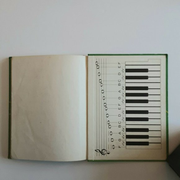 Exploring Music 2 Vtg HB Textbook - Boardman & Landis - Holt Rinehart 1971 - Picture 7 of 8